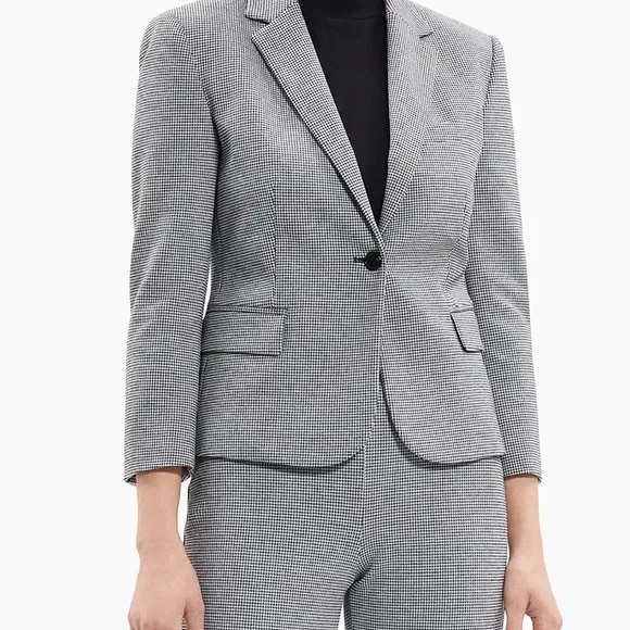 Theory Shrunken Women’s Blazer in Houndstooth - Picture 5 of 14